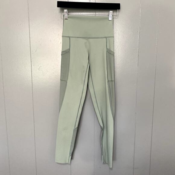 Aerie Offline Sage Green Mesh Panels Goals High Rise Athletic 7/8 Leggings S - Picture 2 of 9
